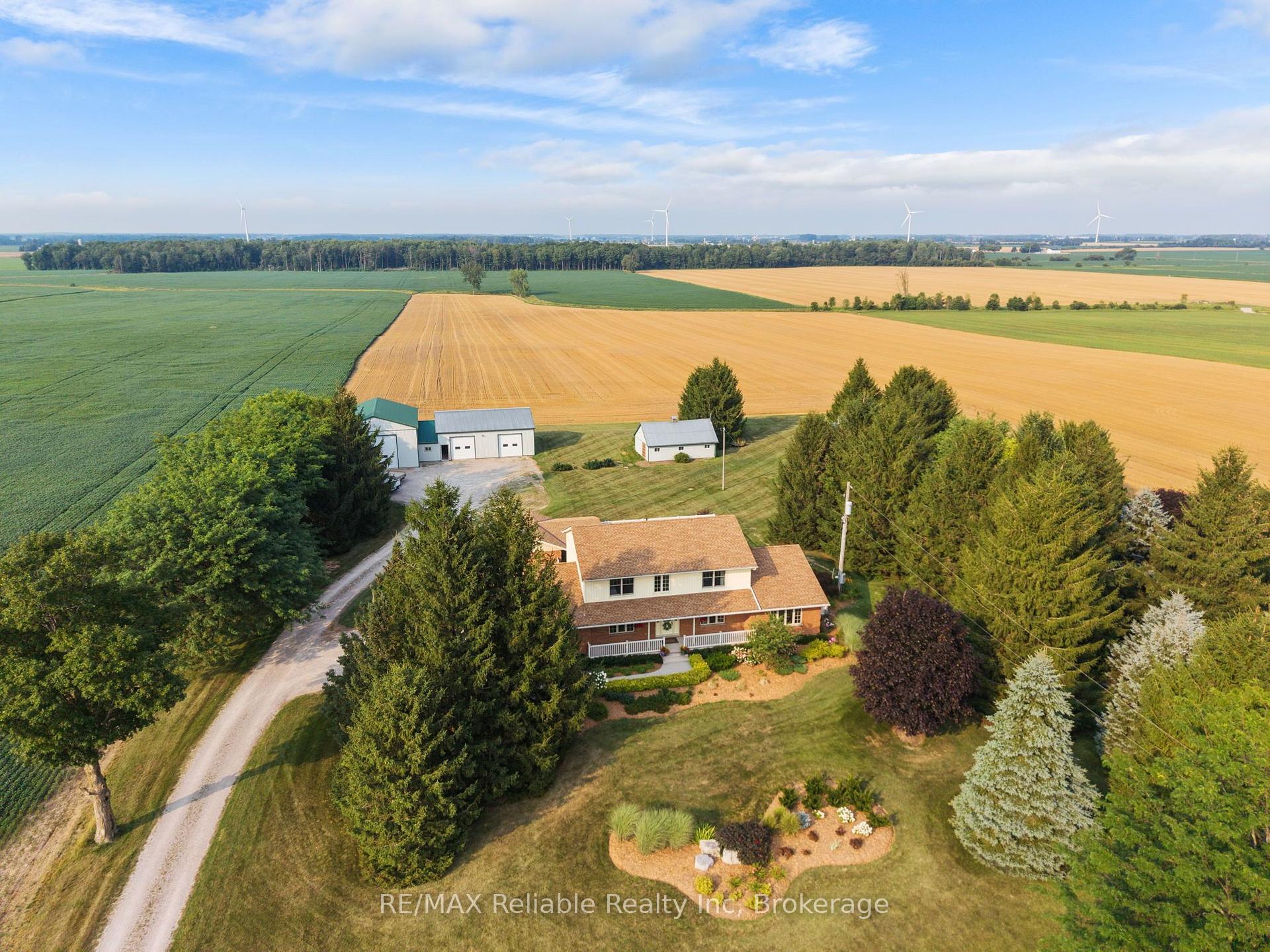 Photo 4 of 43804 Hydro Line Road, Huron East, McKillop — HOMEH