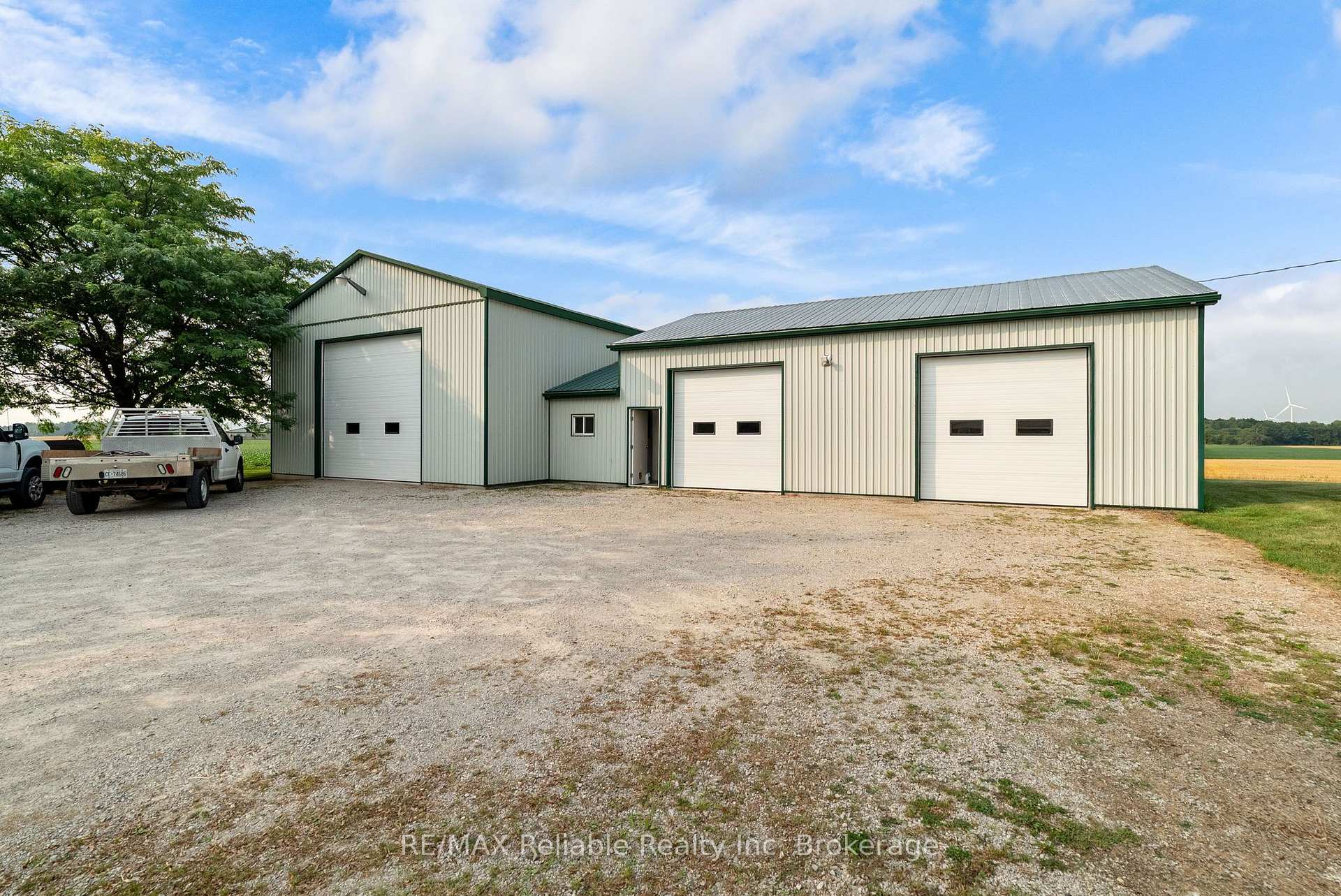 Photo 39 of 43804 Hydro Line Road, Huron East, McKillop — HOMEH