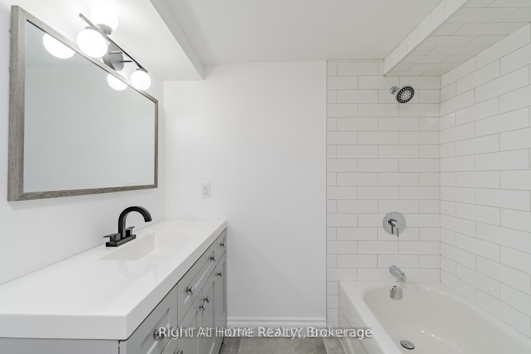 Photo 9 of 899 Florell Drive, Oshawa, Donevan — HOMEH