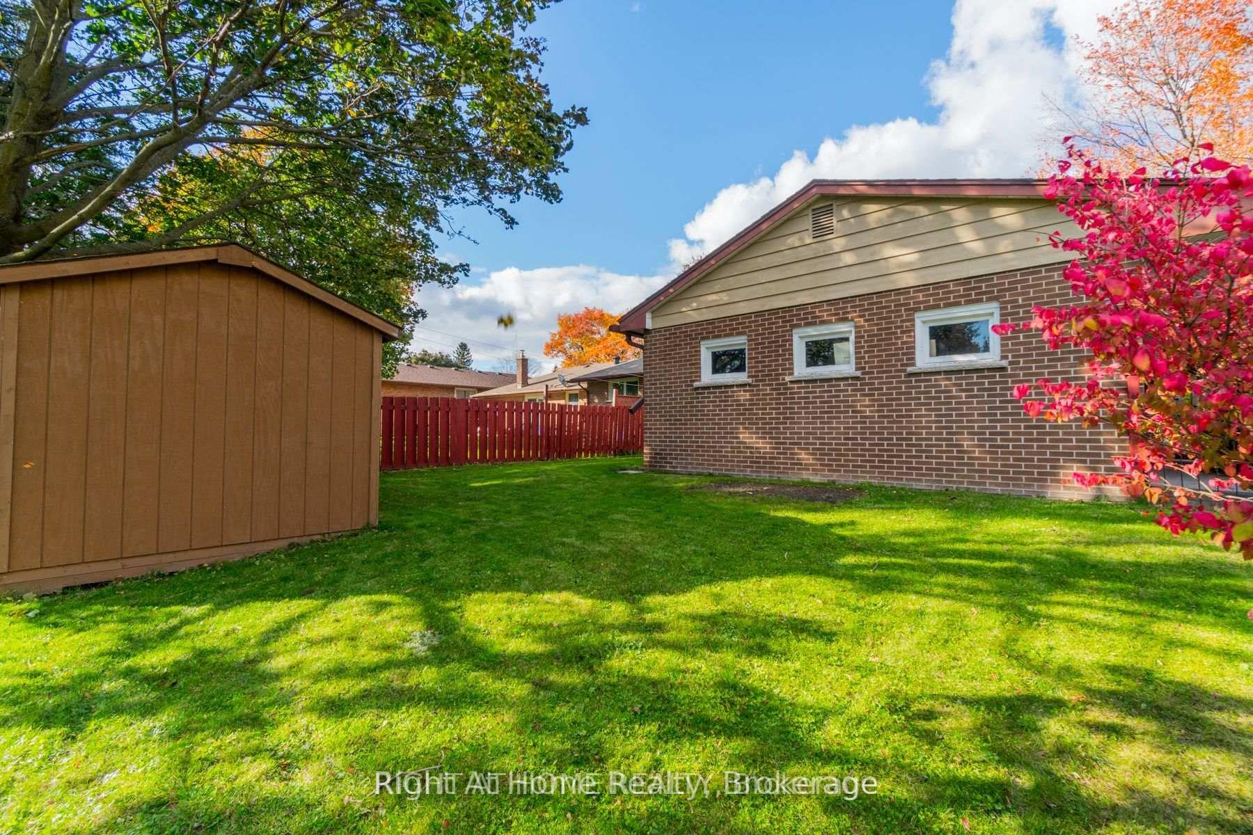 Photo 16 of 899 Florell Drive, Oshawa, Donevan — HOMEH