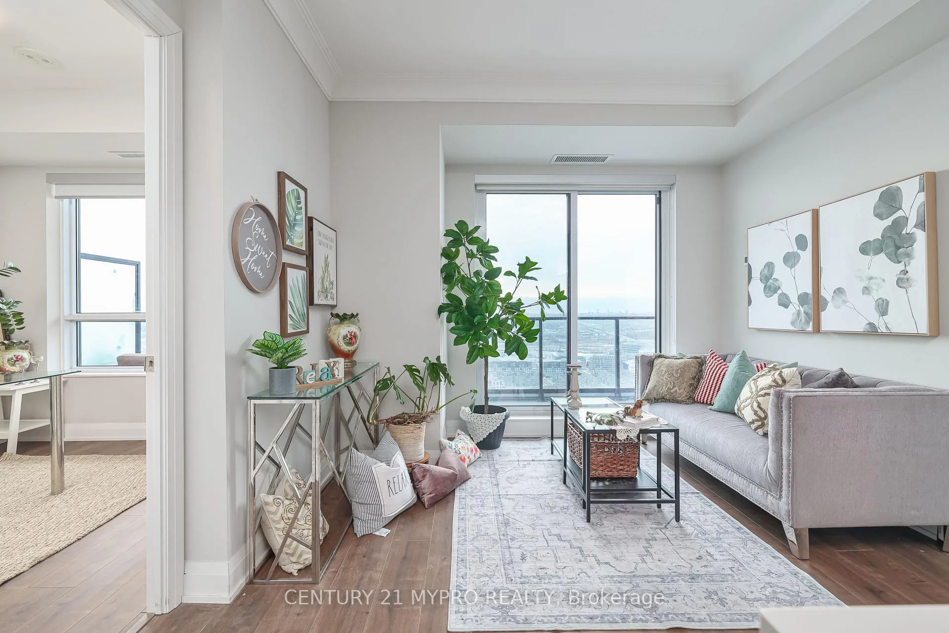 Photo 1 of Unit 3902, 8 Water Walk Drive, Markham, Unionville — HOMEH