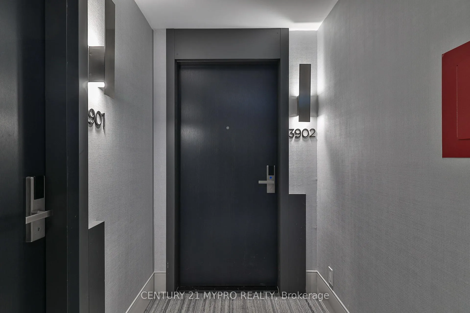Photo 6 of Unit 3902, 8 Water Walk Drive, Markham, Unionville — HOMEH