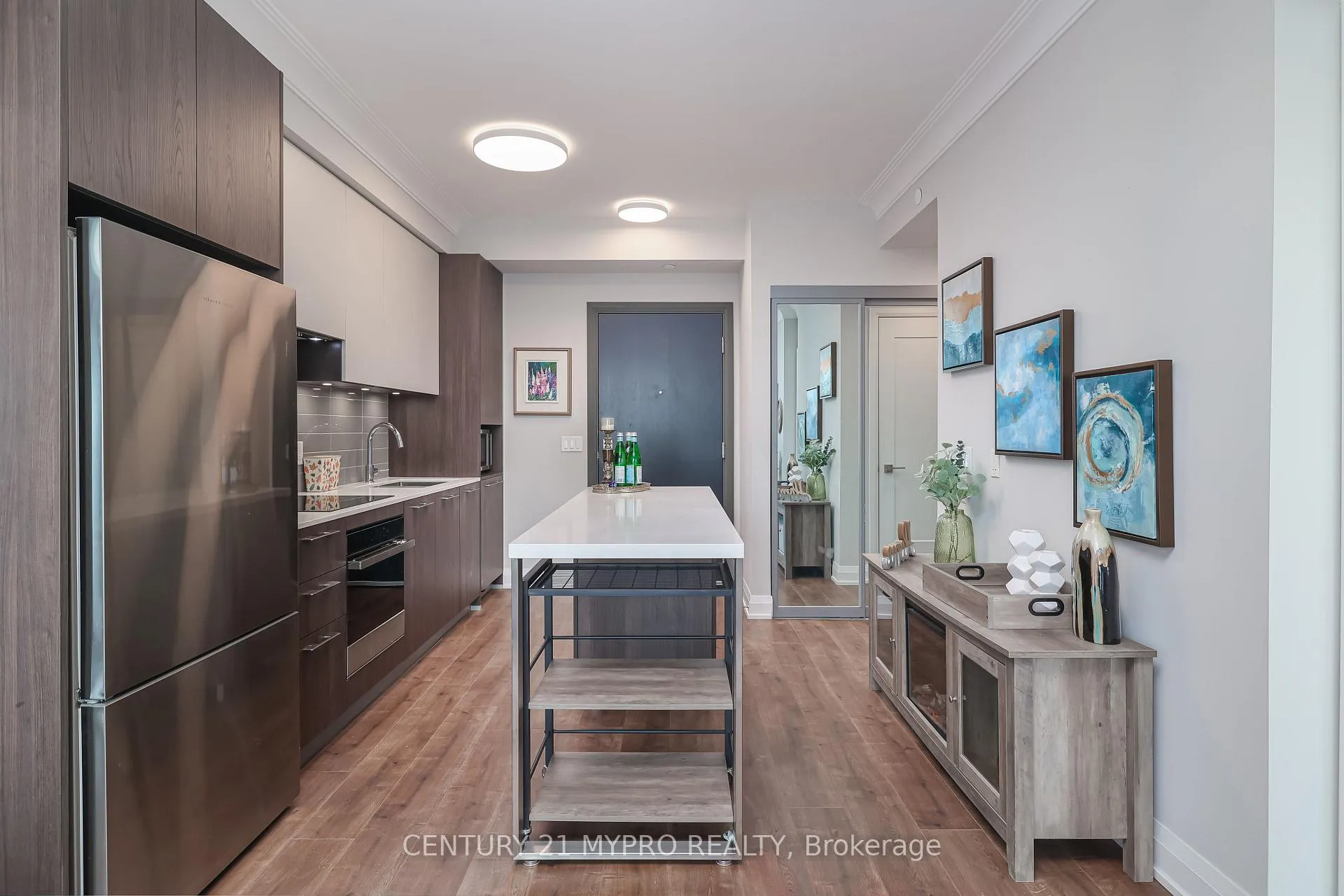 Photo 14 of Unit 3902, 8 Water Walk Drive, Markham, Unionville — HOMEH