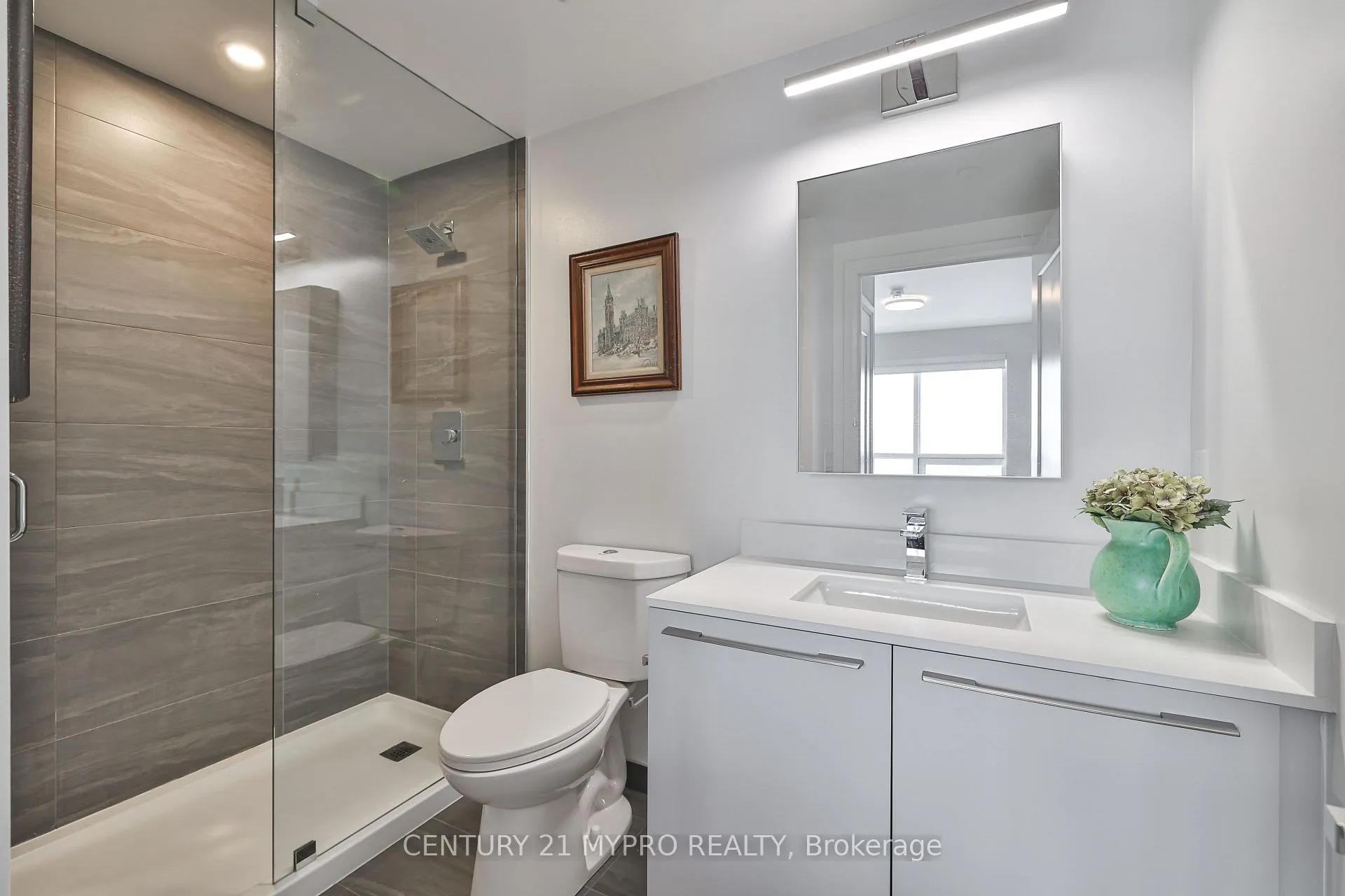 Photo 22 of Unit 3902, 8 Water Walk Drive, Markham, Unionville — HOMEH