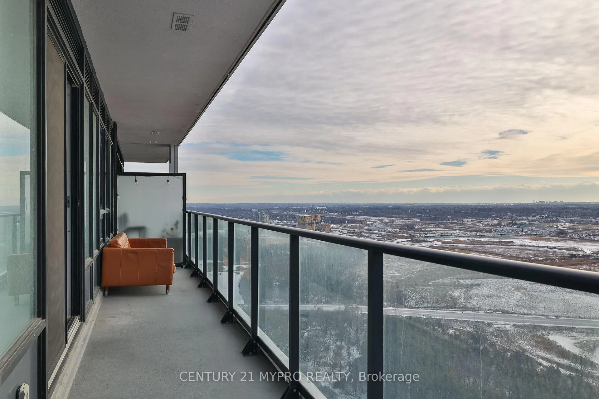 Photo 29 of Unit 3902, 8 Water Walk Drive, Markham, Unionville — HOMEH