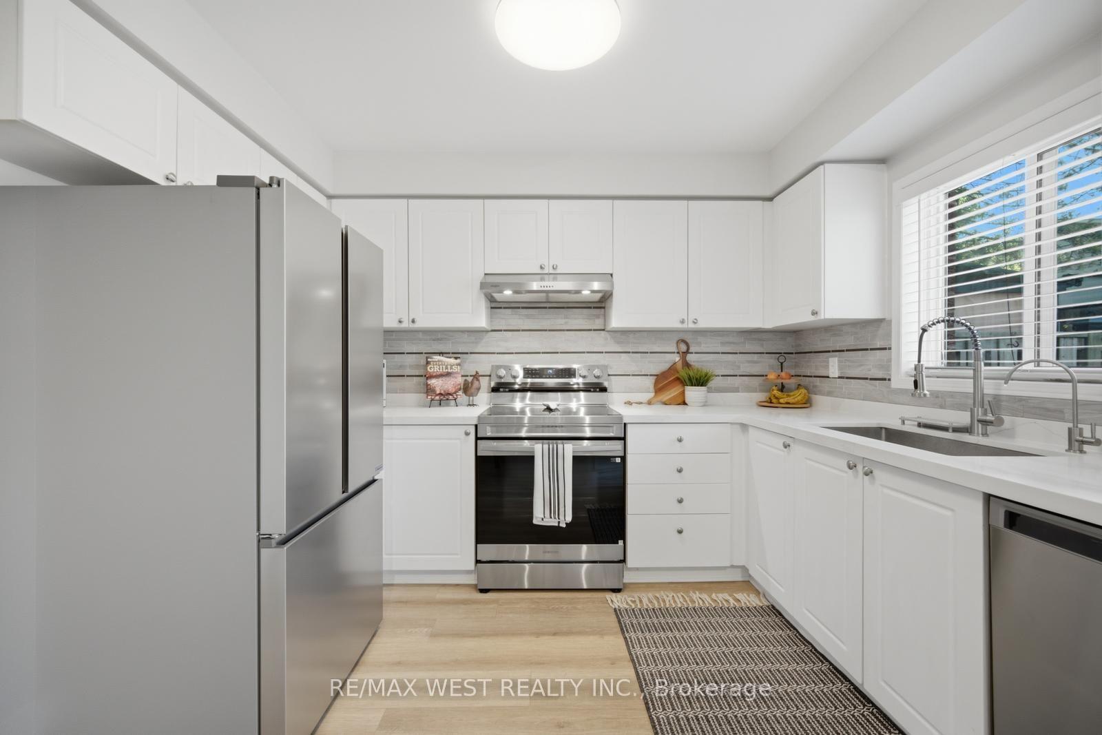 Photo 18 of Unit 10, 5 Spring Street, Orangeville — HOMEH