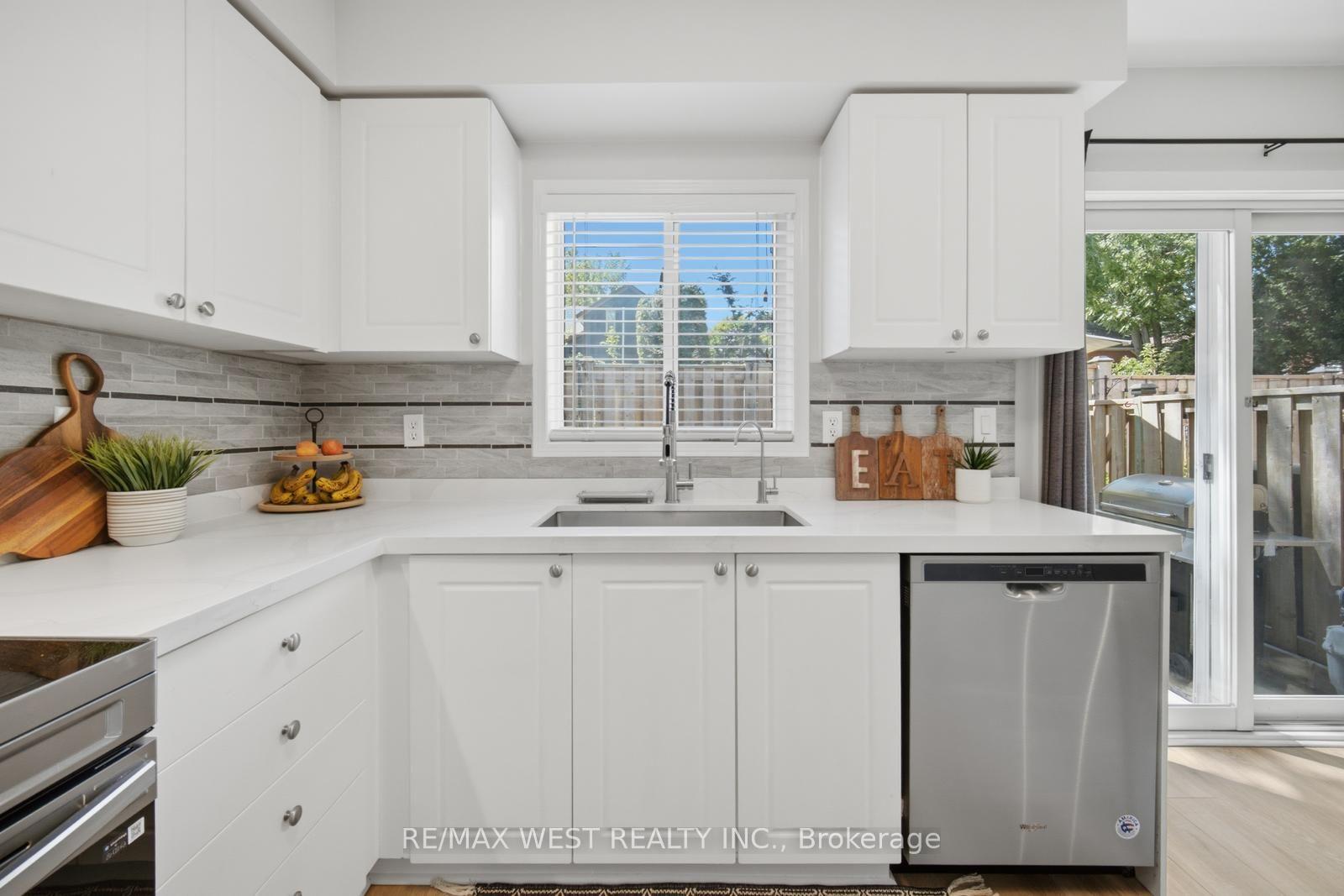Photo 20 of Unit 10, 5 Spring Street, Orangeville — HOMEH