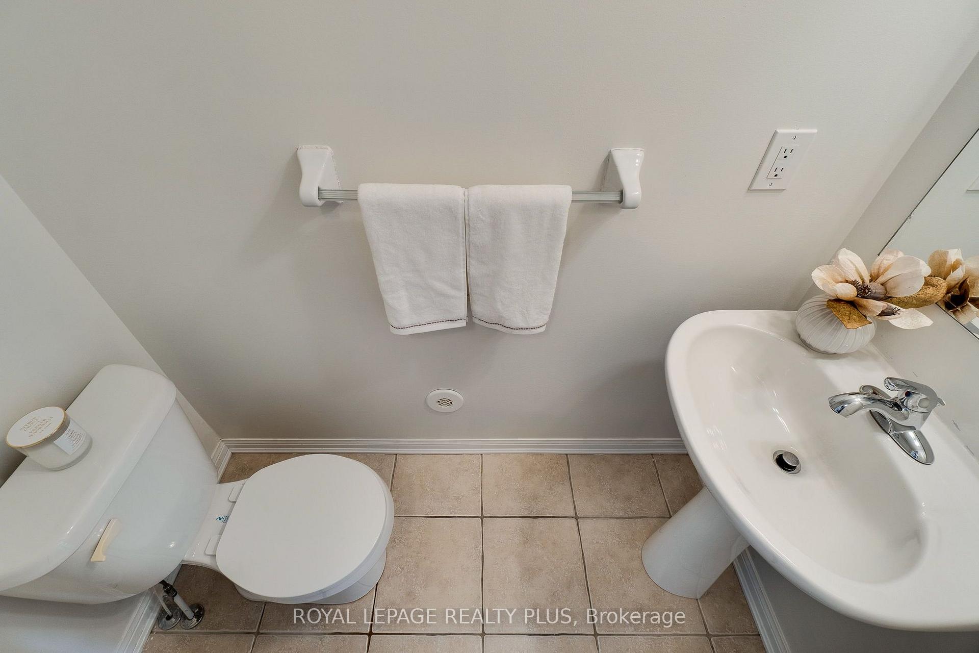Photo 14 of 501 Cavanagh Lane, Milton, Willmott — HOMEH