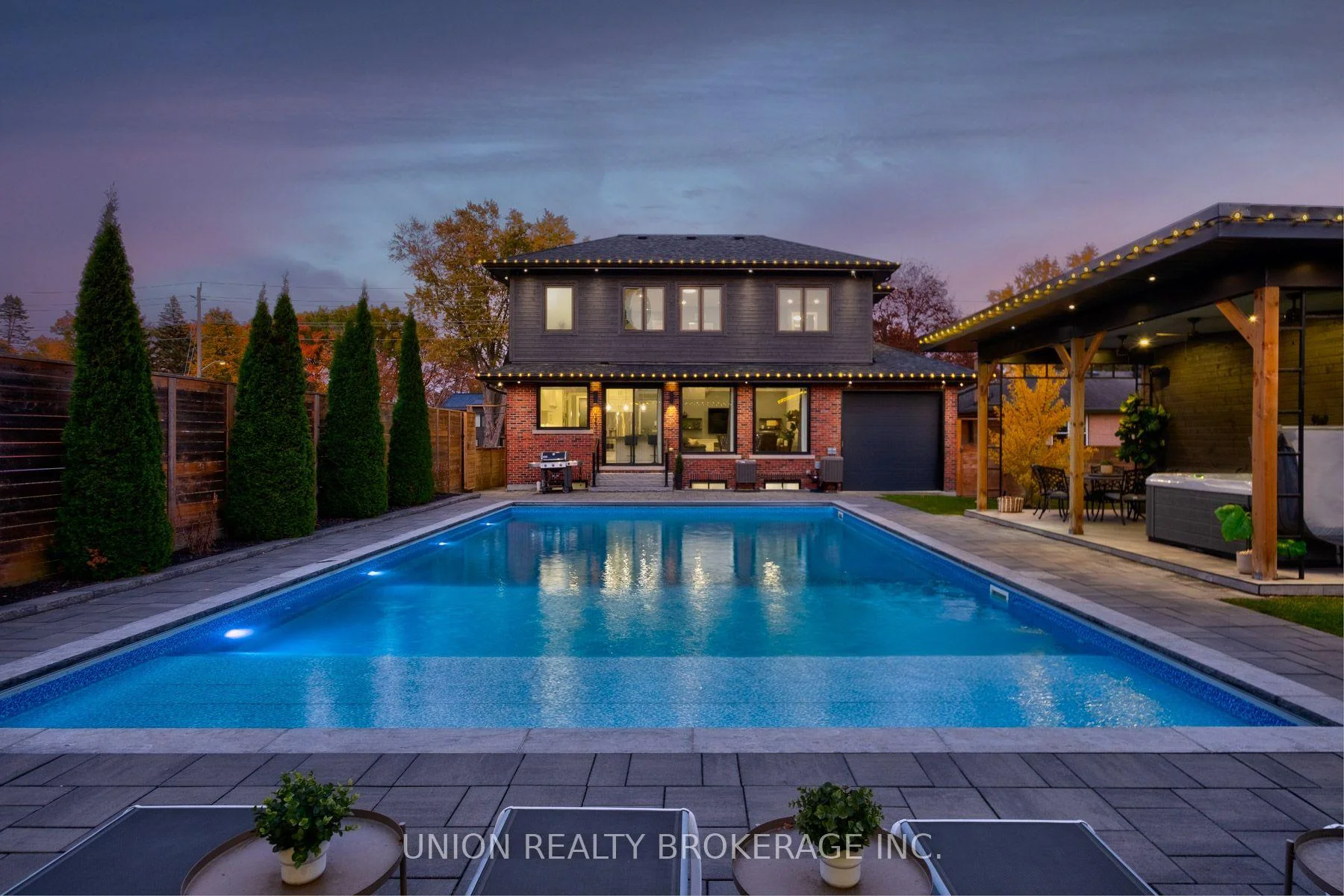 Photo of 400 Rouge Hills Drive