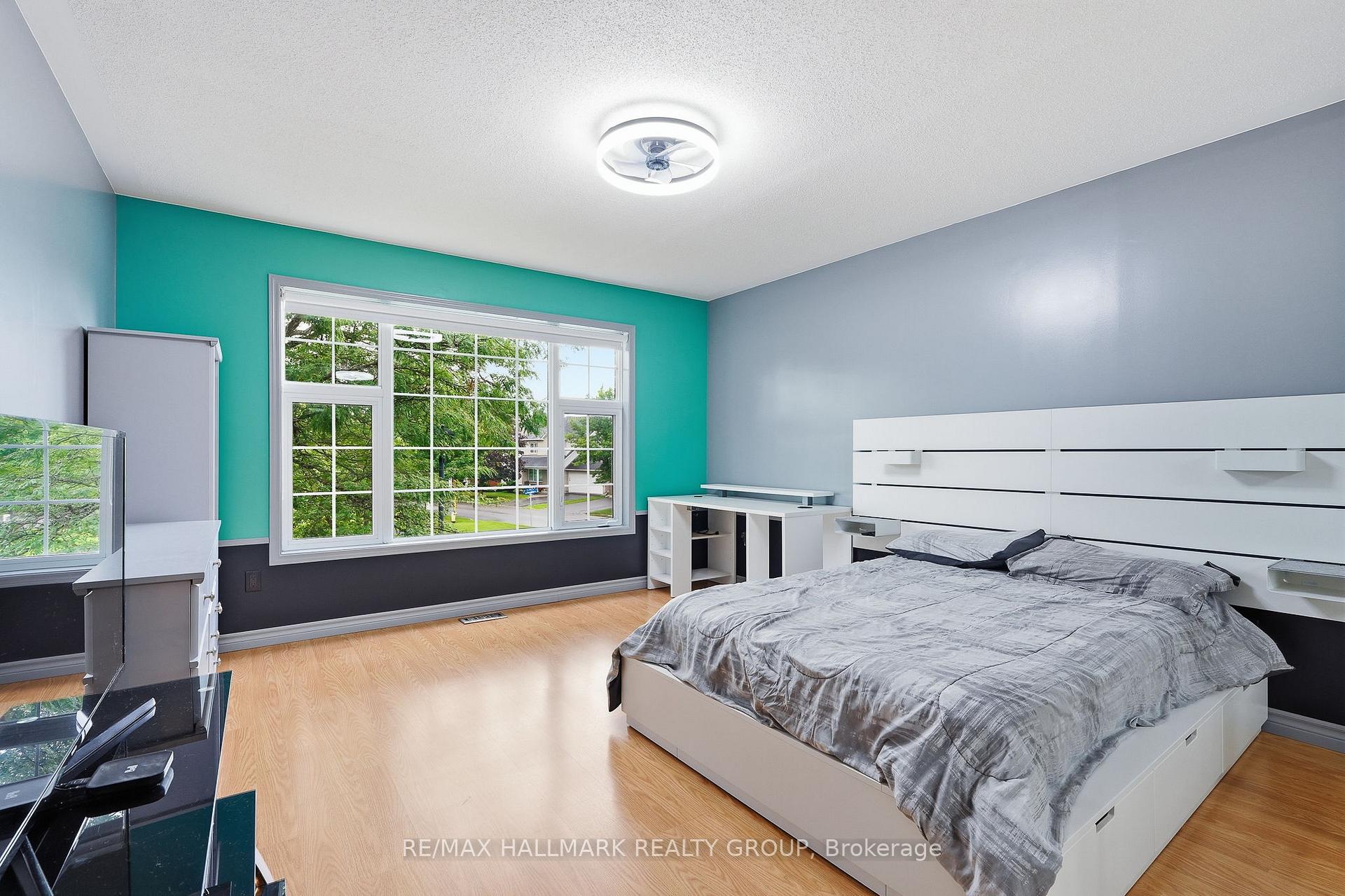 Photo 21 of 563 Evangeline Street, Ottawa, Avalon East — HOMEH