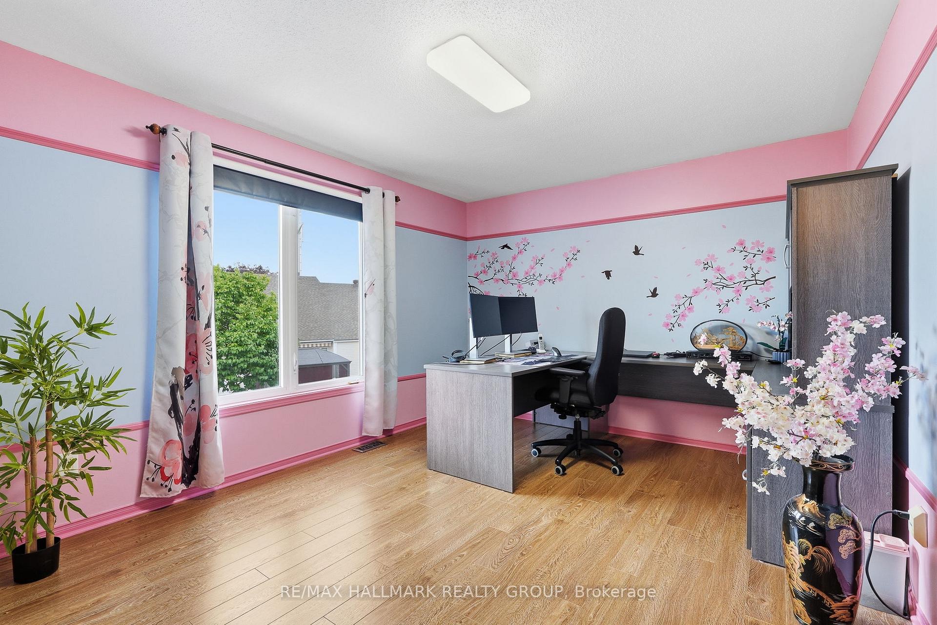 Photo 26 of 563 Evangeline Street, Ottawa, Avalon East — HOMEH