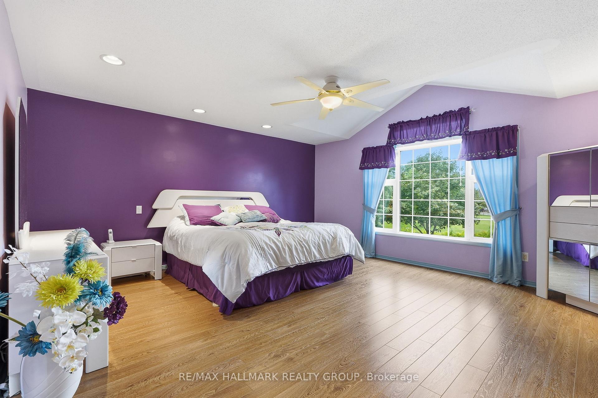 Photo 27 of 563 Evangeline Street, Ottawa, Avalon East — HOMEH