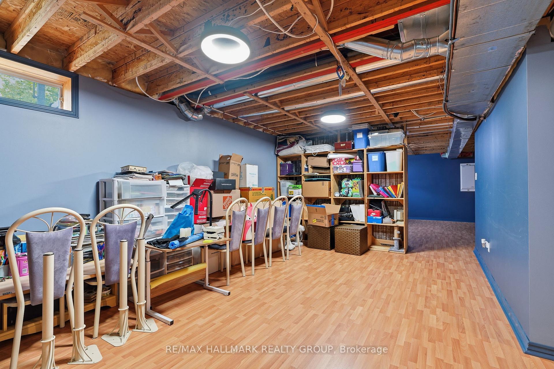 Photo 35 of 563 Evangeline Street, Ottawa, Avalon East — HOMEH