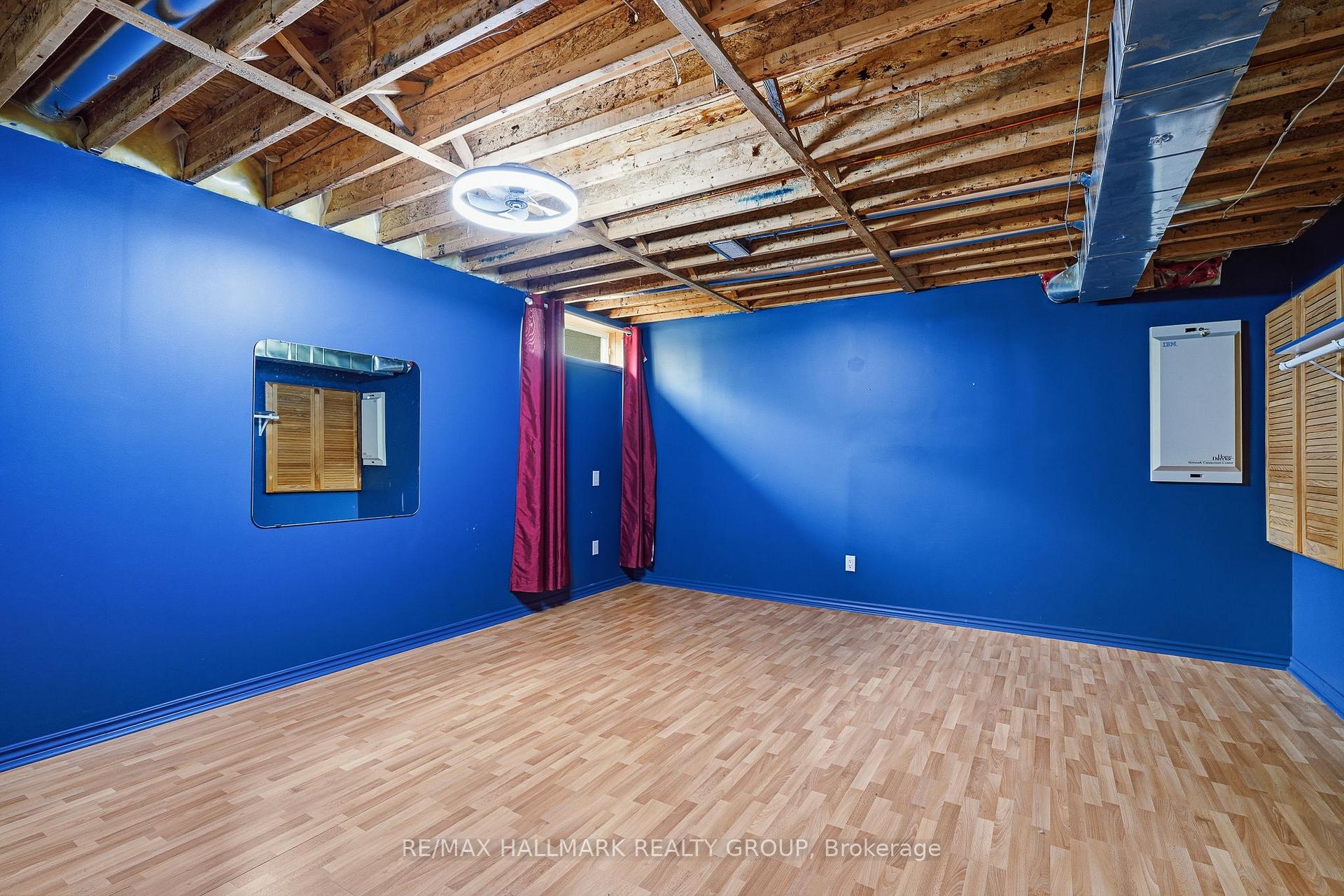 Photo 37 of 563 Evangeline Street, Ottawa, Avalon East — HOMEH
