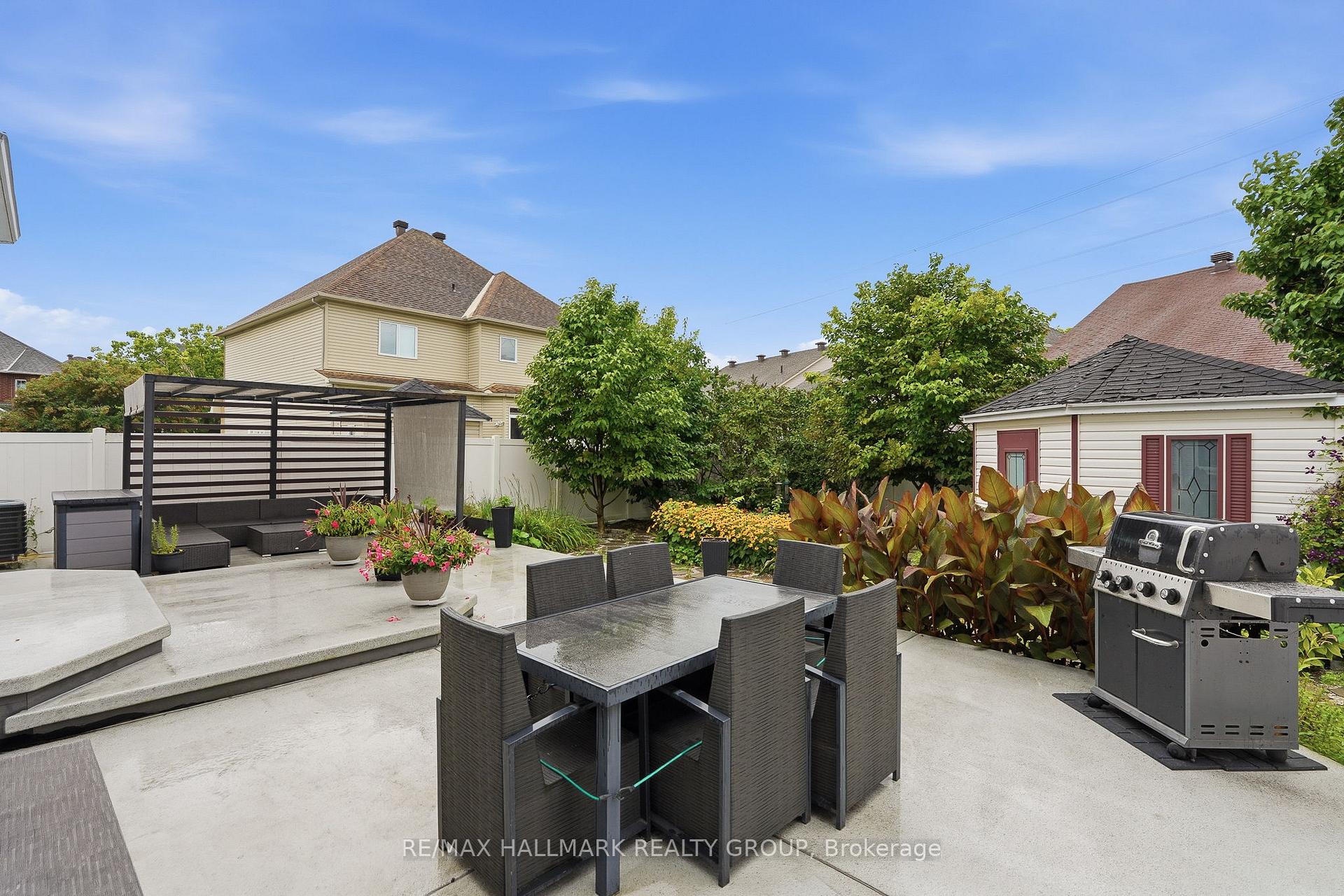 Photo 38 of 563 Evangeline Street, Ottawa, Avalon East — HOMEH
