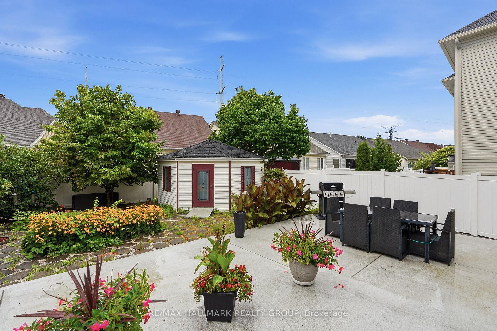 Photo 40 of 563 Evangeline Street, Ottawa, Avalon East — HOMEH