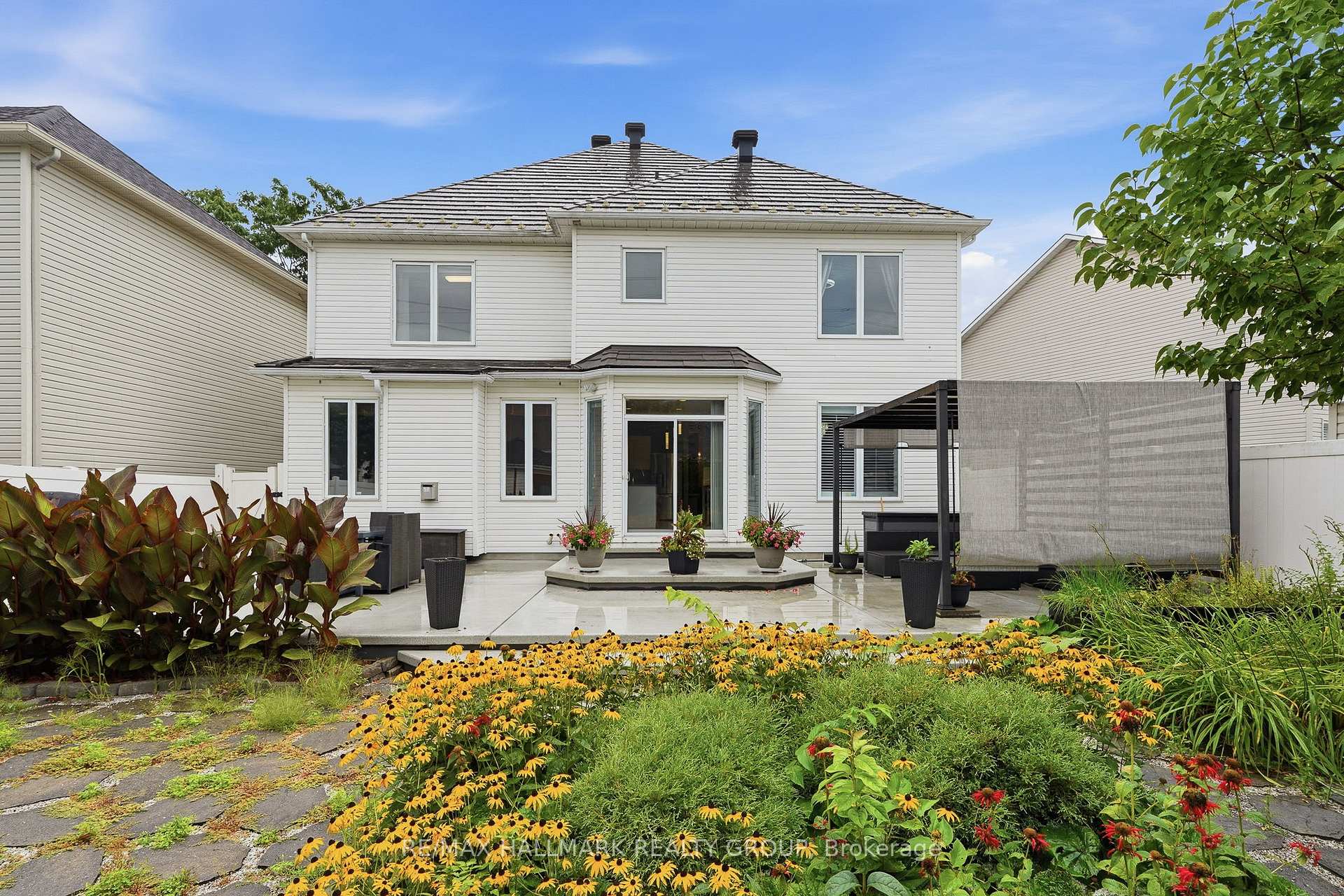 Photo 41 of 563 Evangeline Street, Ottawa, Avalon East — HOMEH