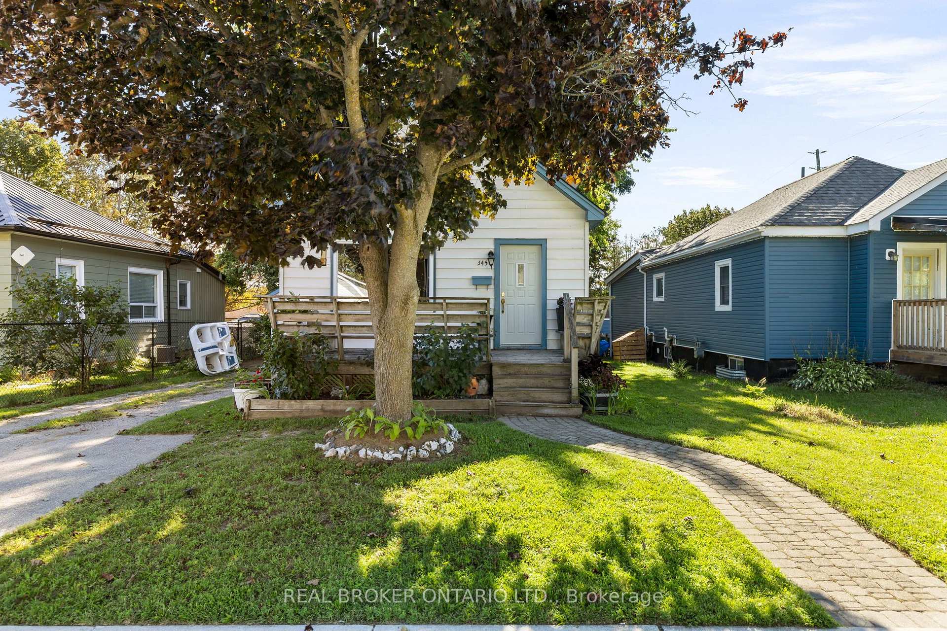 Photo 21 of 345 East Street, Orillia — HOMEH