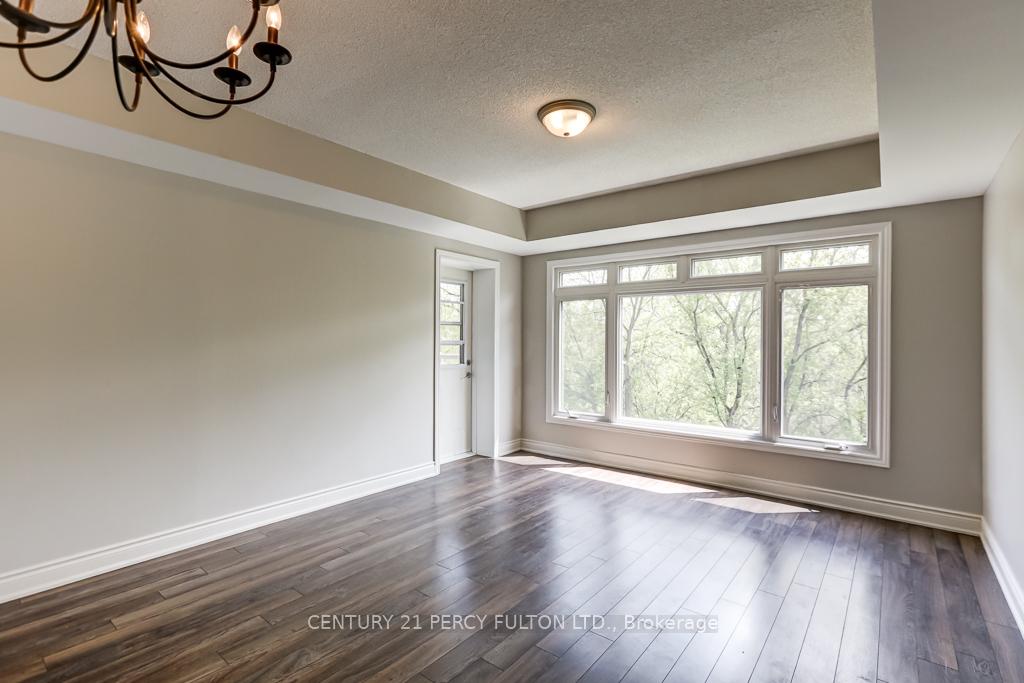 Photo 15 of Unit 304, 149 Church Street, King, Schomberg — HOMEH