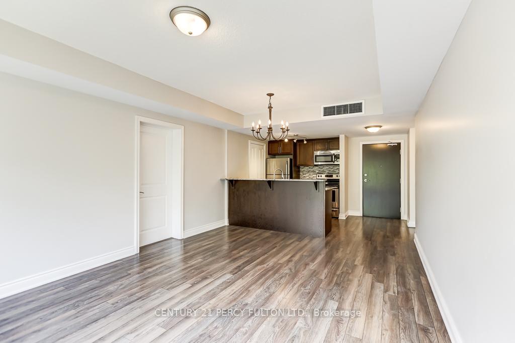 Photo 19 of Unit 304, 149 Church Street, King, Schomberg — HOMEH