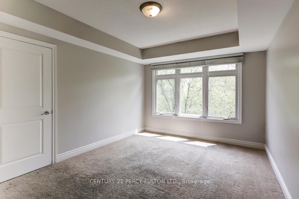 Photo 26 of Unit 304, 149 Church Street, King, Schomberg — HOMEH