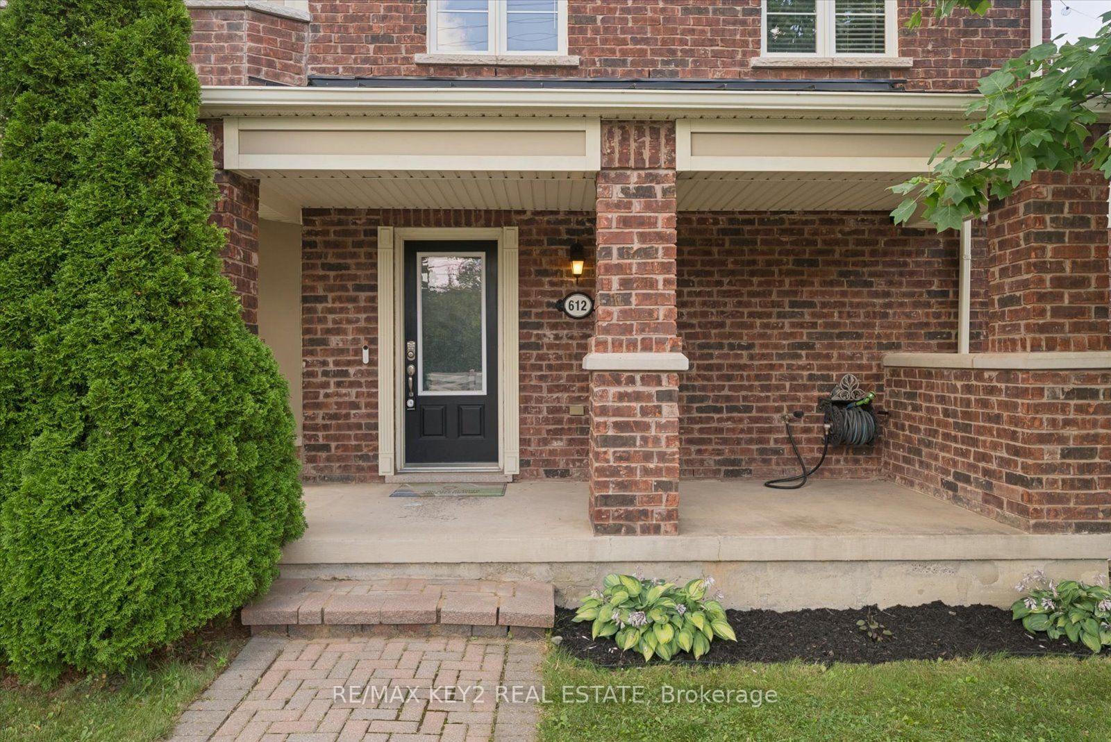 Photo 4 of 612 Gervais Terrace, Milton, Coates — HOMEH