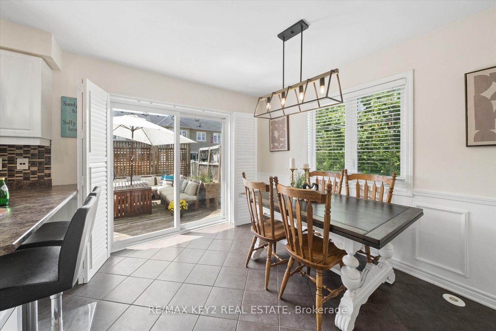 Photo 14 of 612 Gervais Terrace, Milton, Coates — HOMEH