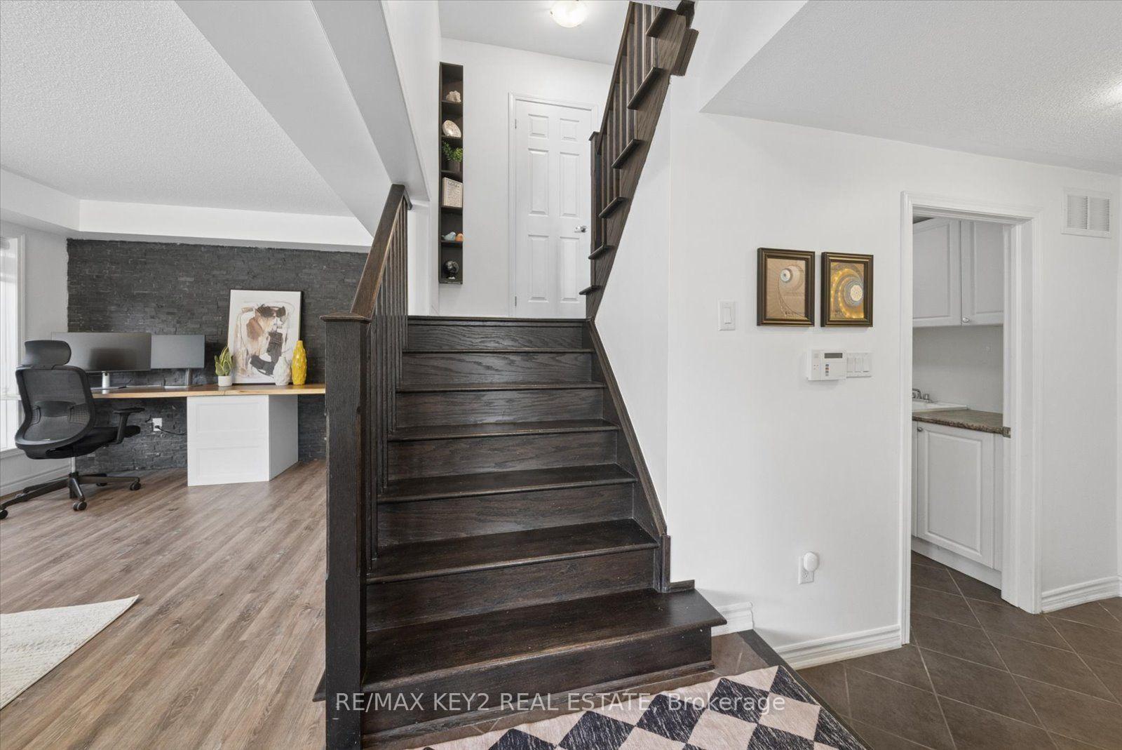 Photo 15 of 612 Gervais Terrace, Milton, Coates — HOMEH