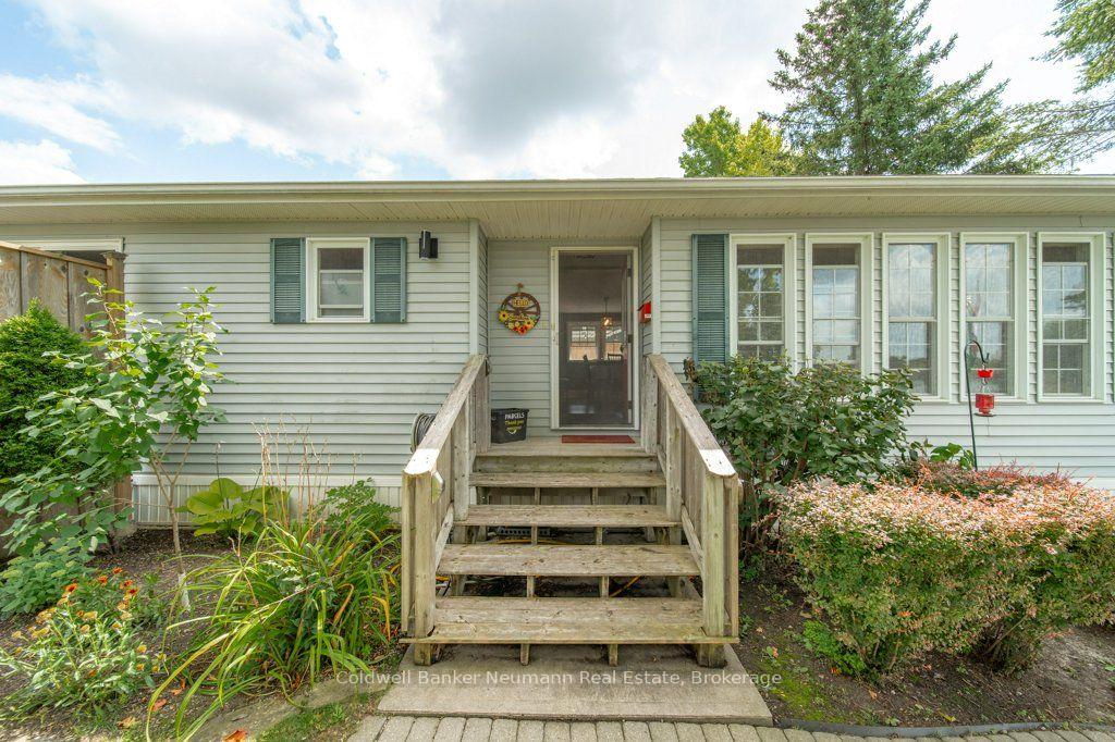 Photo 7 of 41 Trillium Beach Drive Pvt, Puslinch, Rural Puslinch East — HOMEH