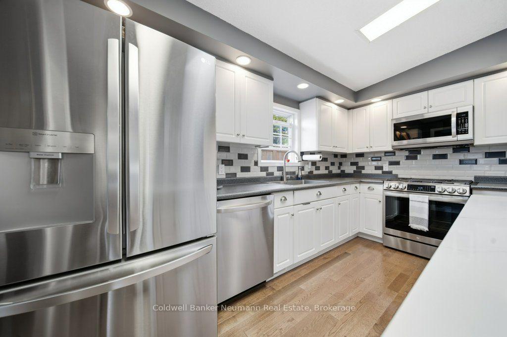 Photo 35 of 41 Trillium Beach Drive Pvt, Puslinch, Rural Puslinch East — HOMEH