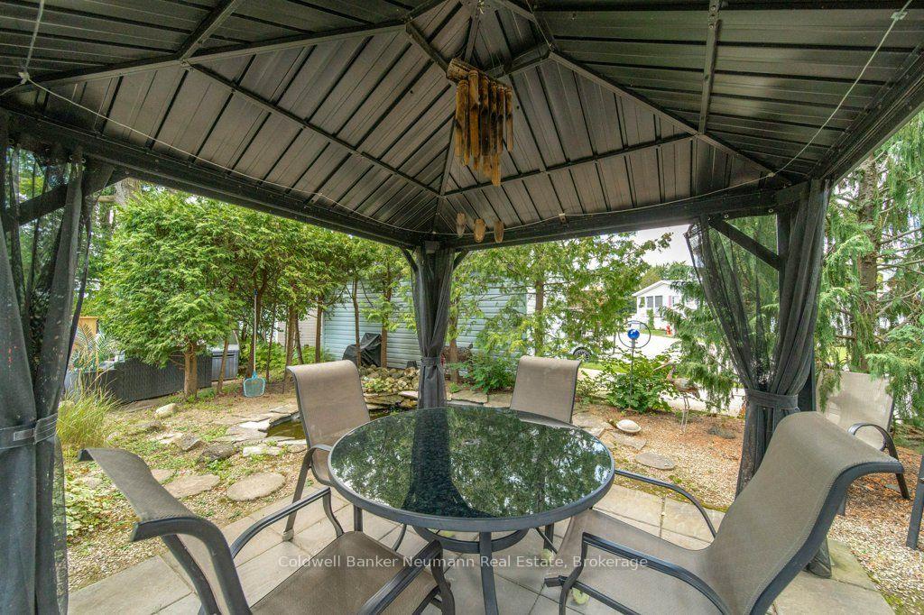 Photo 42 of 41 Trillium Beach Drive Pvt, Puslinch, Rural Puslinch East — HOMEH
