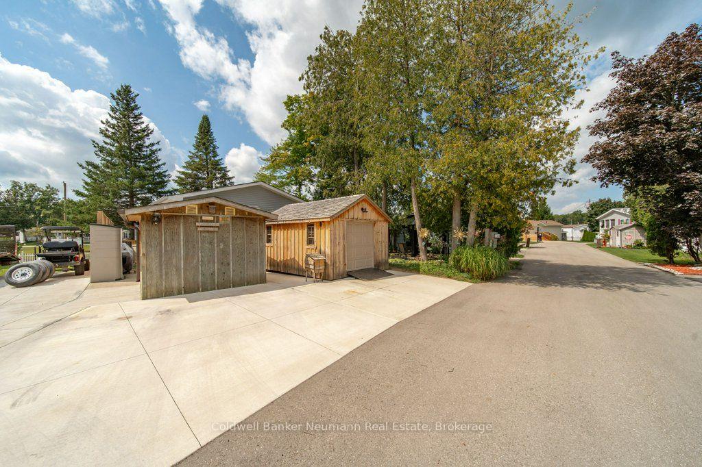 Photo 49 of 41 Trillium Beach Drive Pvt, Puslinch, Rural Puslinch East — HOMEH
