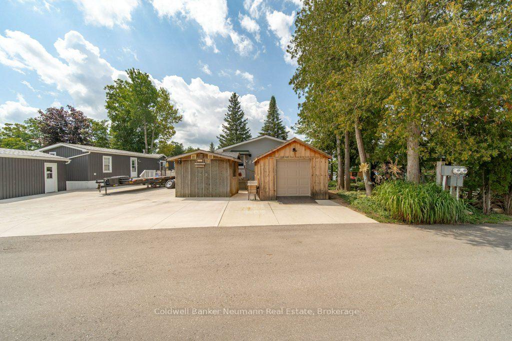 Photo 51 of 41 Trillium Beach Drive Pvt, Puslinch, Rural Puslinch East — HOMEH