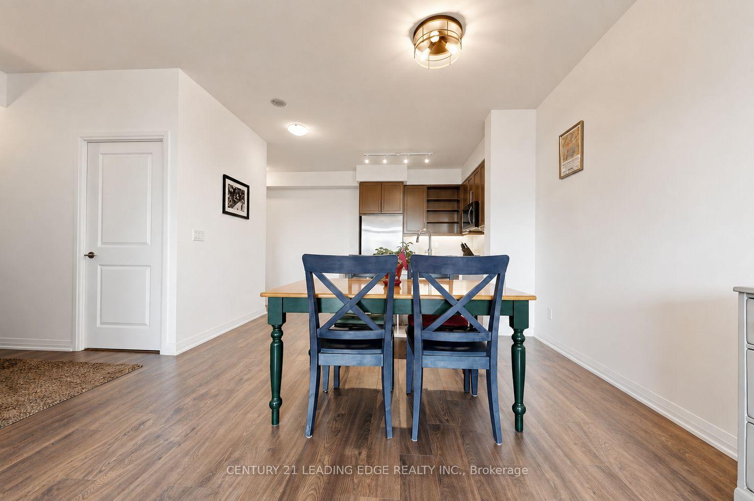 Photo 23 of Unit 801, 65 Oneida Crescent, Richmond Hill, Langstaff — HOMEH