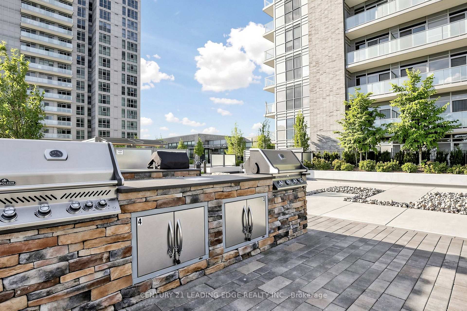 Photo 44 of Unit 801, 65 Oneida Crescent, Richmond Hill, Langstaff — HOMEH