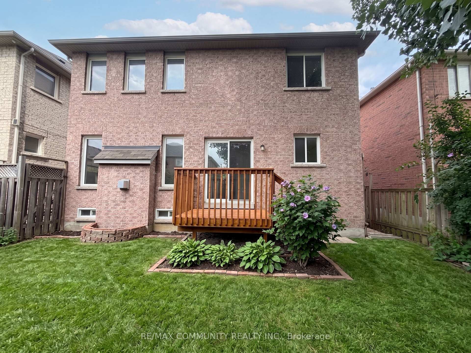 Photo 15 of 5 Canoe Crescent, Scarborough, Rouge — HOMEH