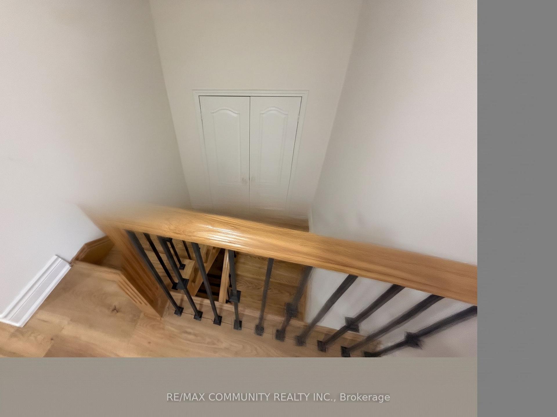 Photo 6 of 5 Canoe Crescent, Scarborough, Rouge — HOMEH