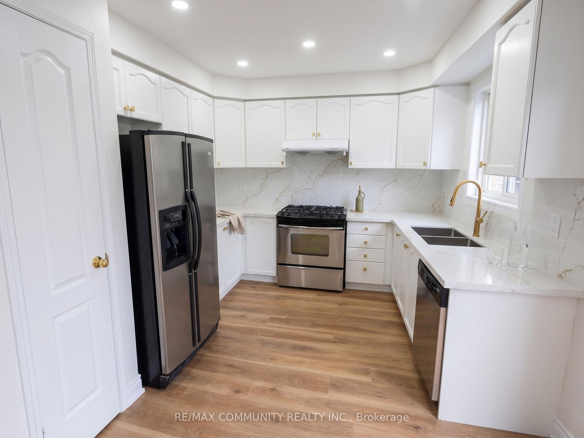 Photo 7 of 5 Canoe Crescent, Scarborough, Rouge — HOMEH