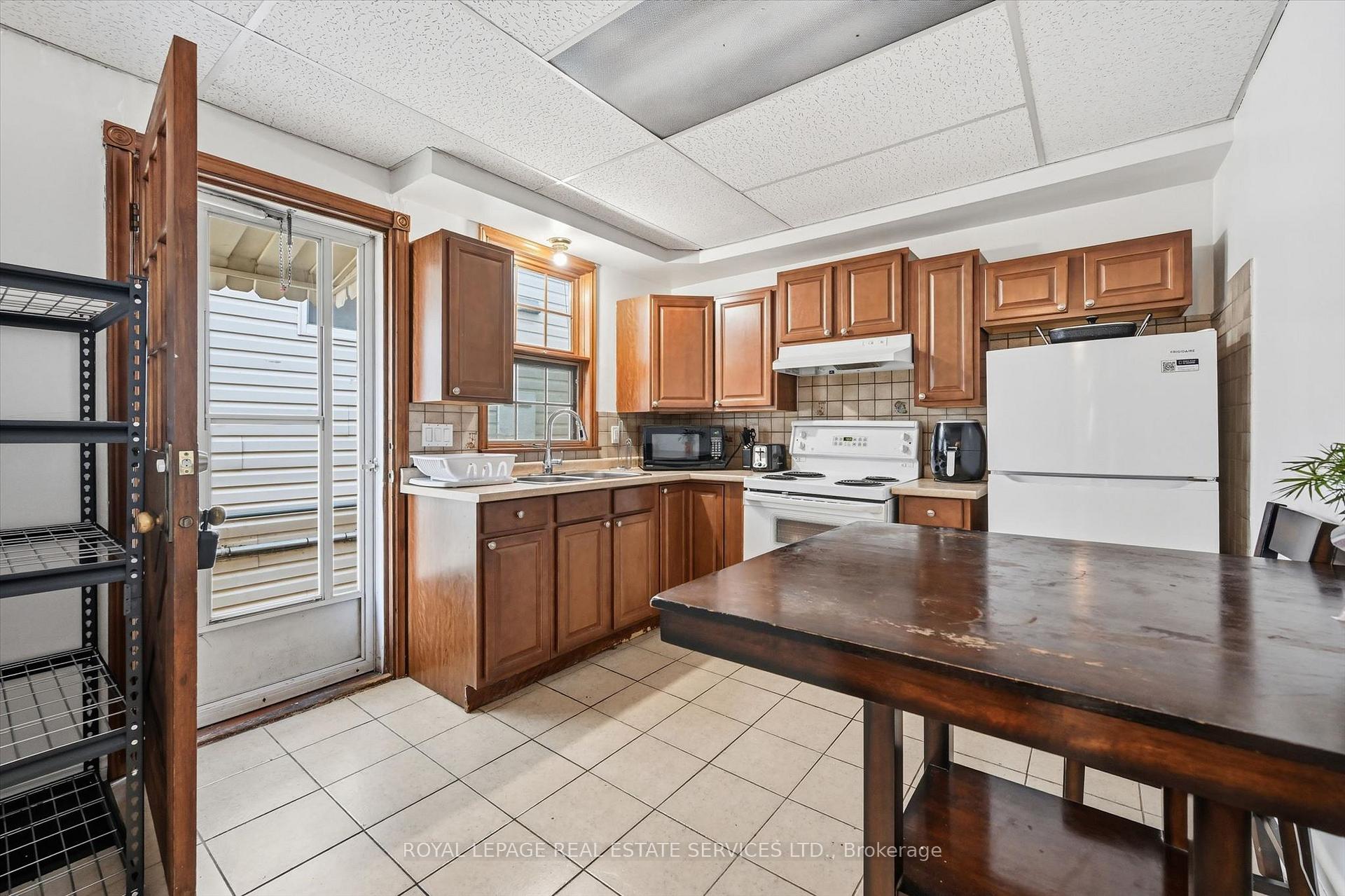 Photo 22 of 70 Ward Avenue, Hamilton, Ainslie Wood — HOMEH