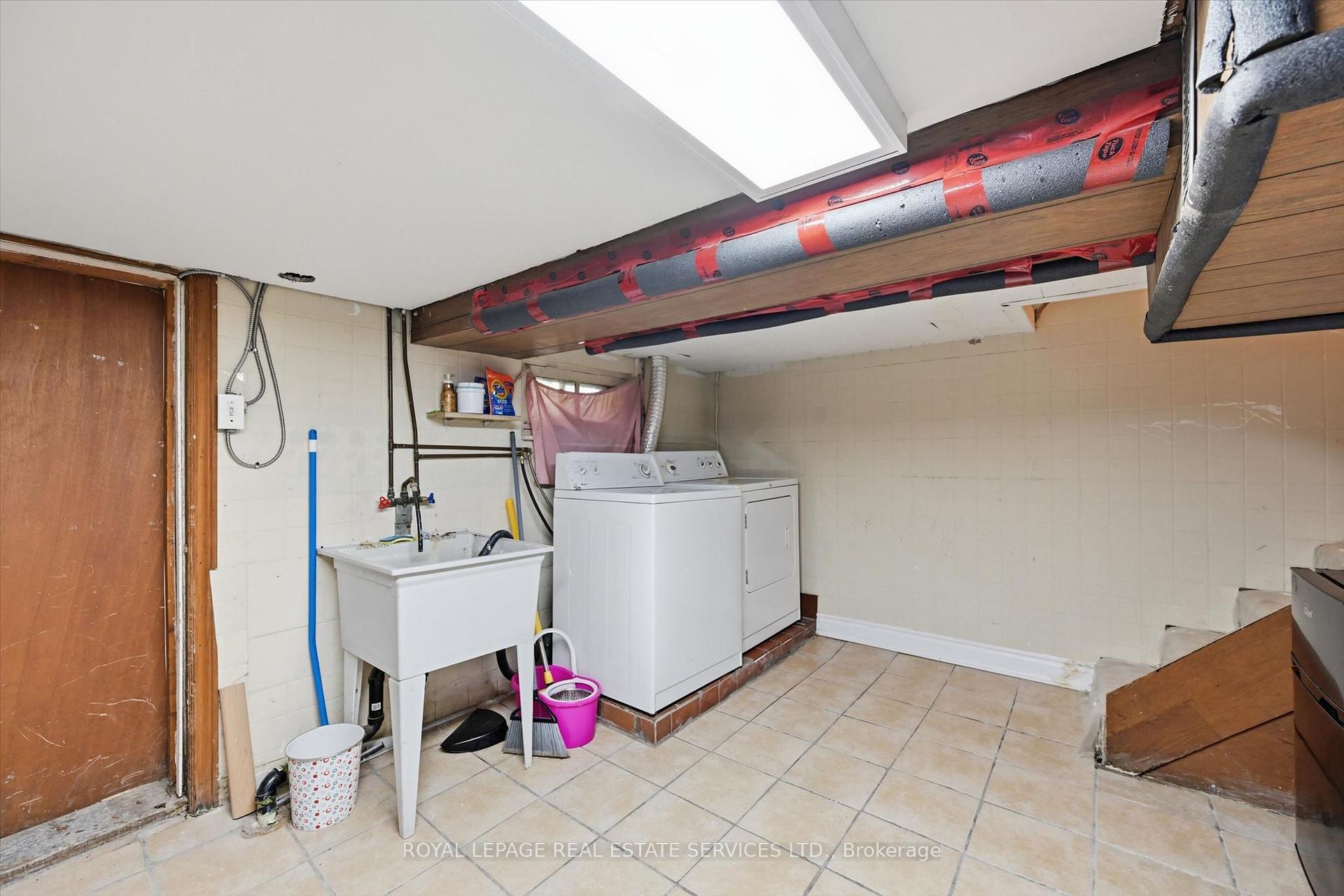 Photo 27 of 70 Ward Avenue, Hamilton, Ainslie Wood — HOMEH
