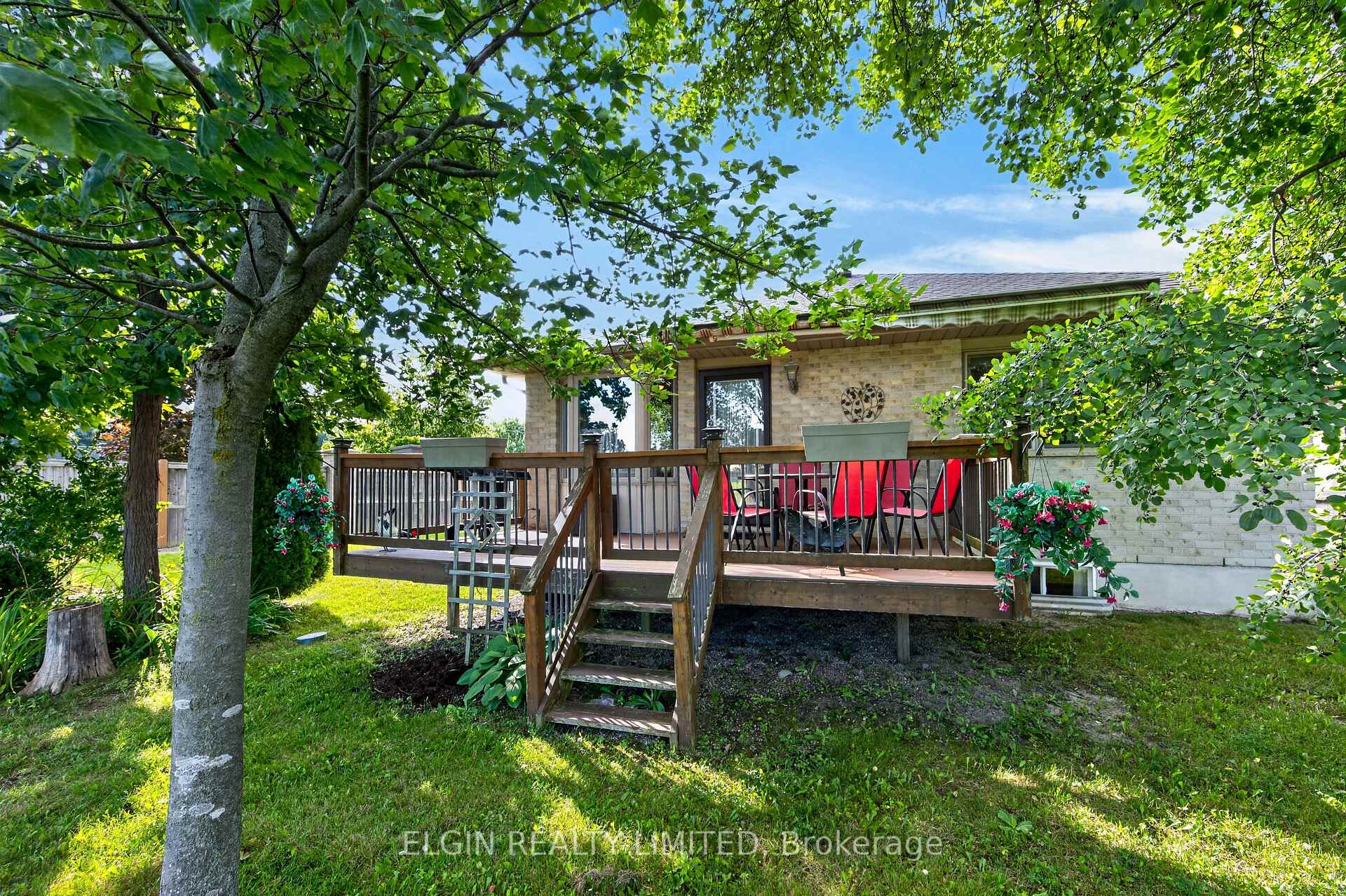 Photo 2 of Unit 16, 410 Burwell Road, St. Thomas — HOMEH