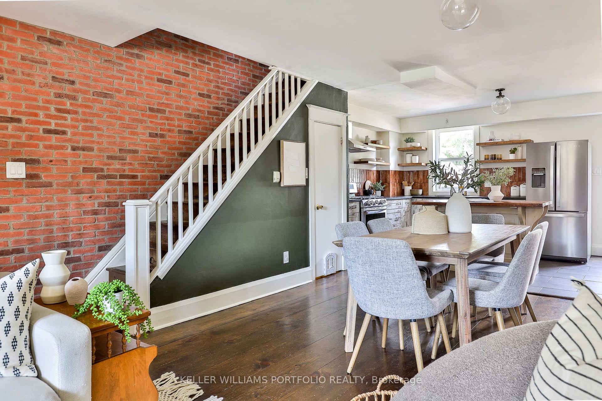 Photo 10 of 28 Pryor Avenue, Toronto, Weston-Pellam Park — HOMEH