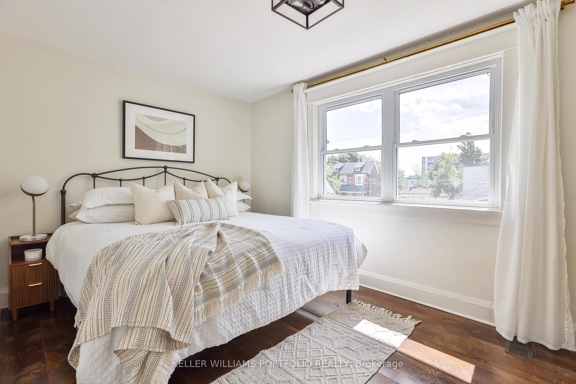 Photo 19 of 28 Pryor Avenue, Toronto, Weston-Pellam Park — HOMEH