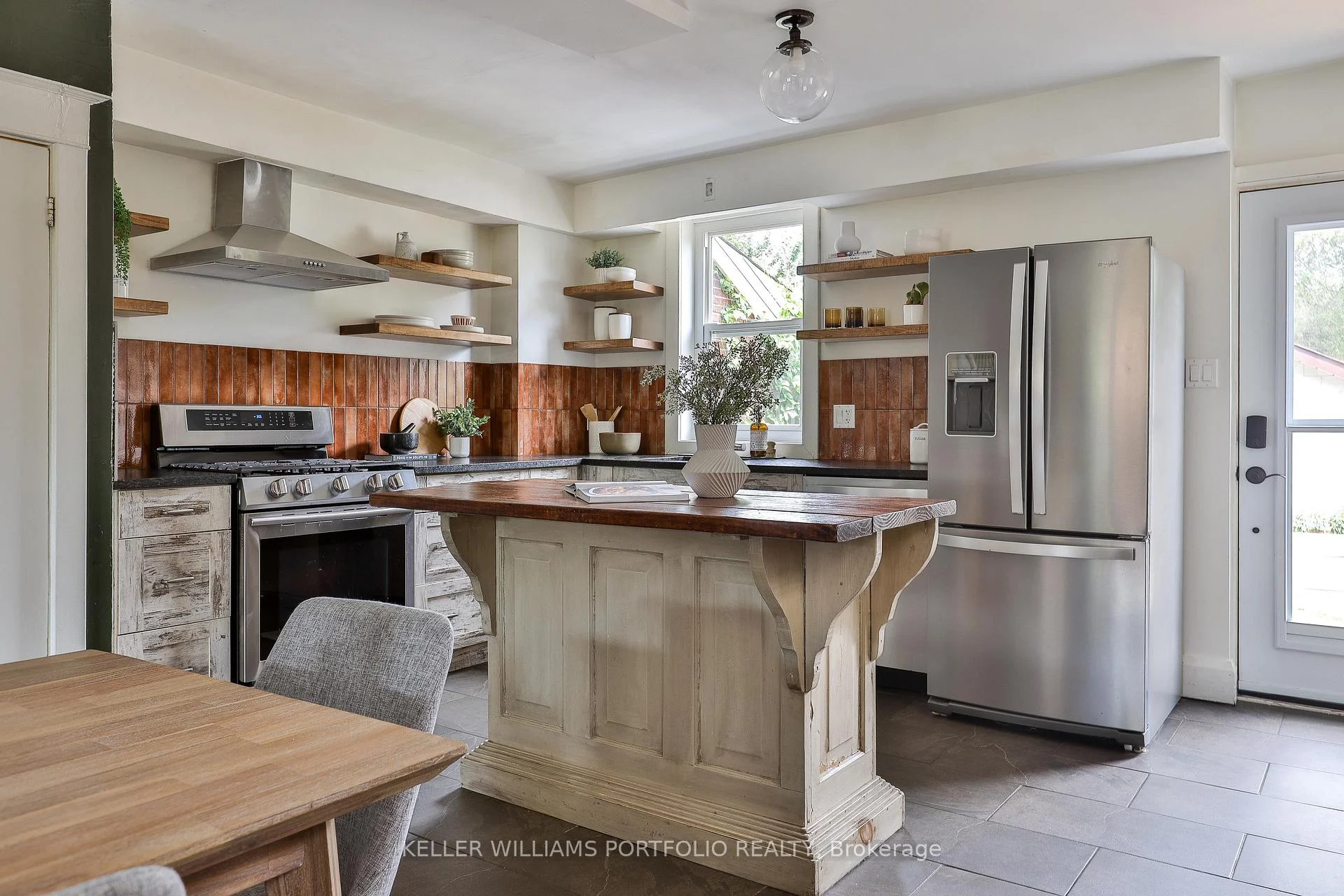 Photo 21 of 28 Pryor Avenue, Toronto, Weston-Pellam Park — HOMEH