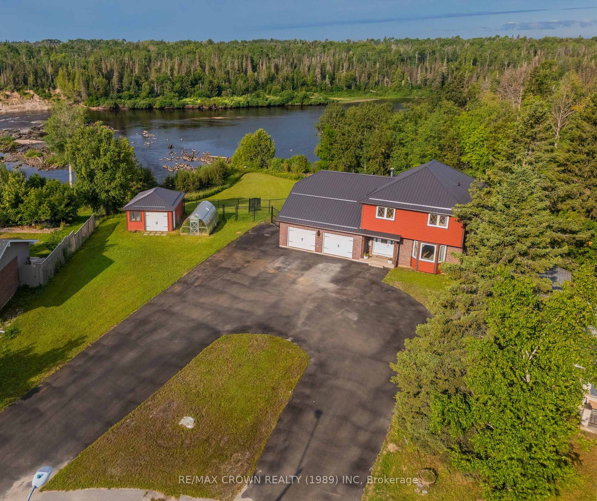 Photo of 64 Kimberly Drive