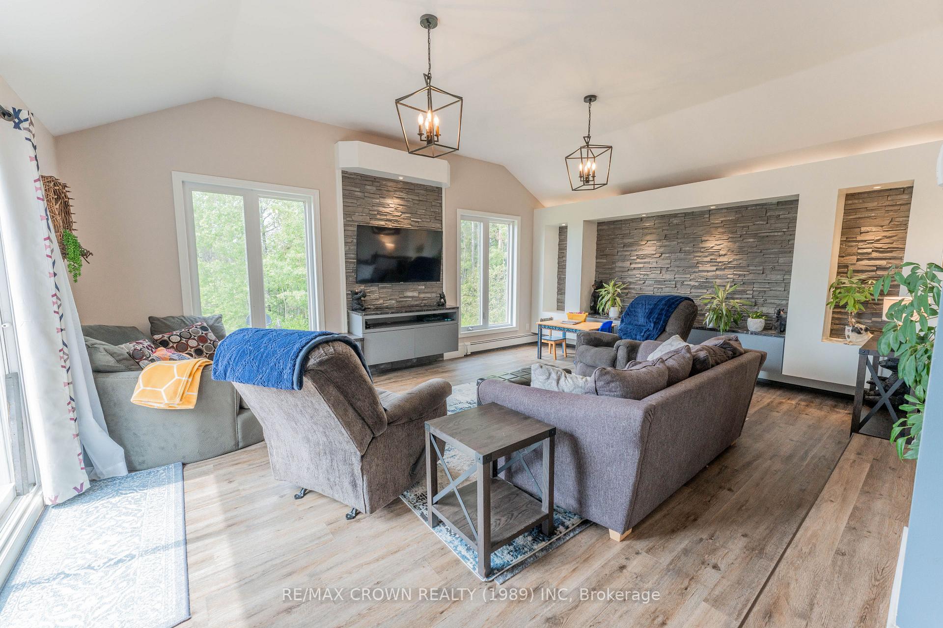 Photo 18 of 64 Kimberly Drive, Kapuskasing — HOMEH