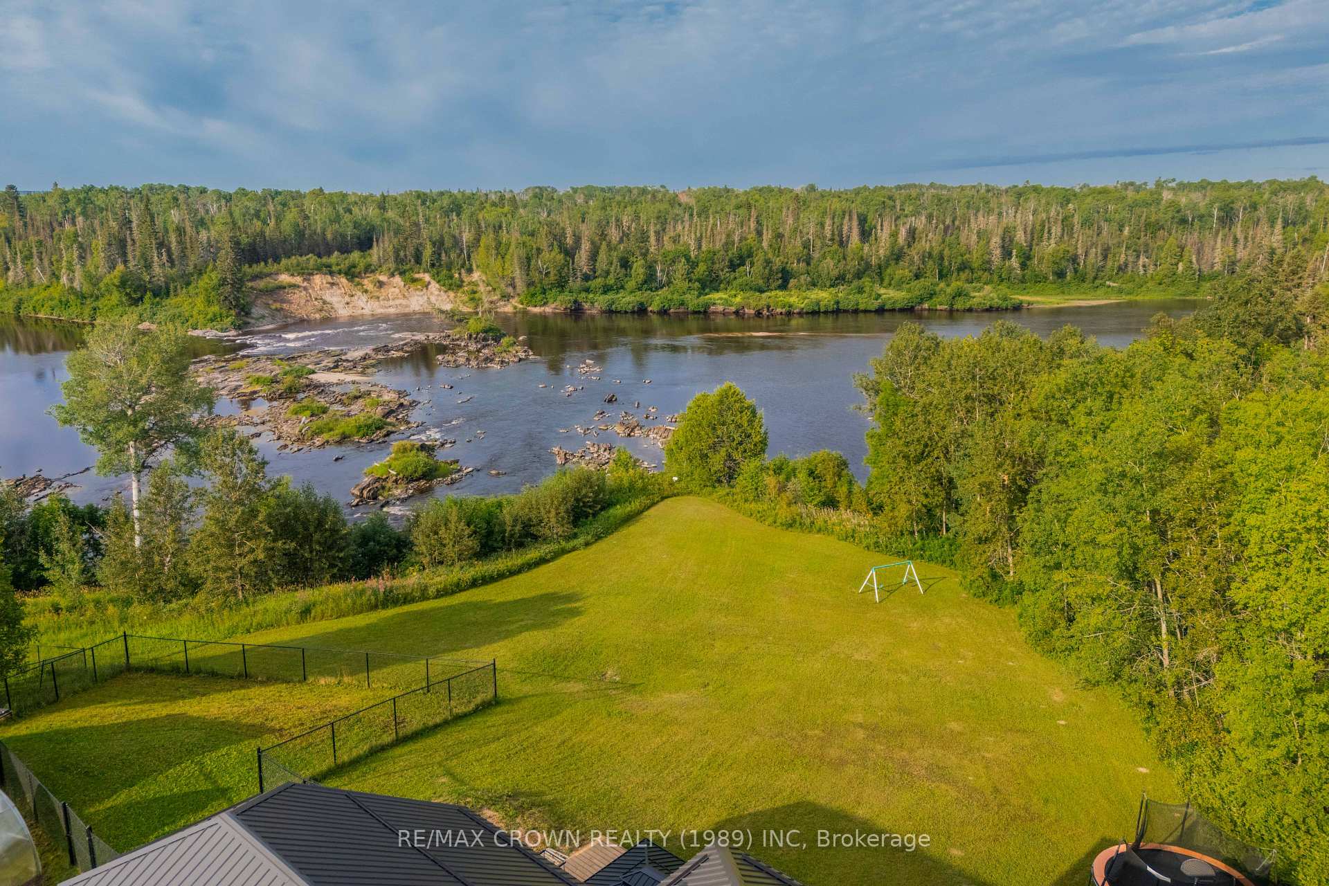Photo 47 of 64 Kimberly Drive, Kapuskasing — HOMEH