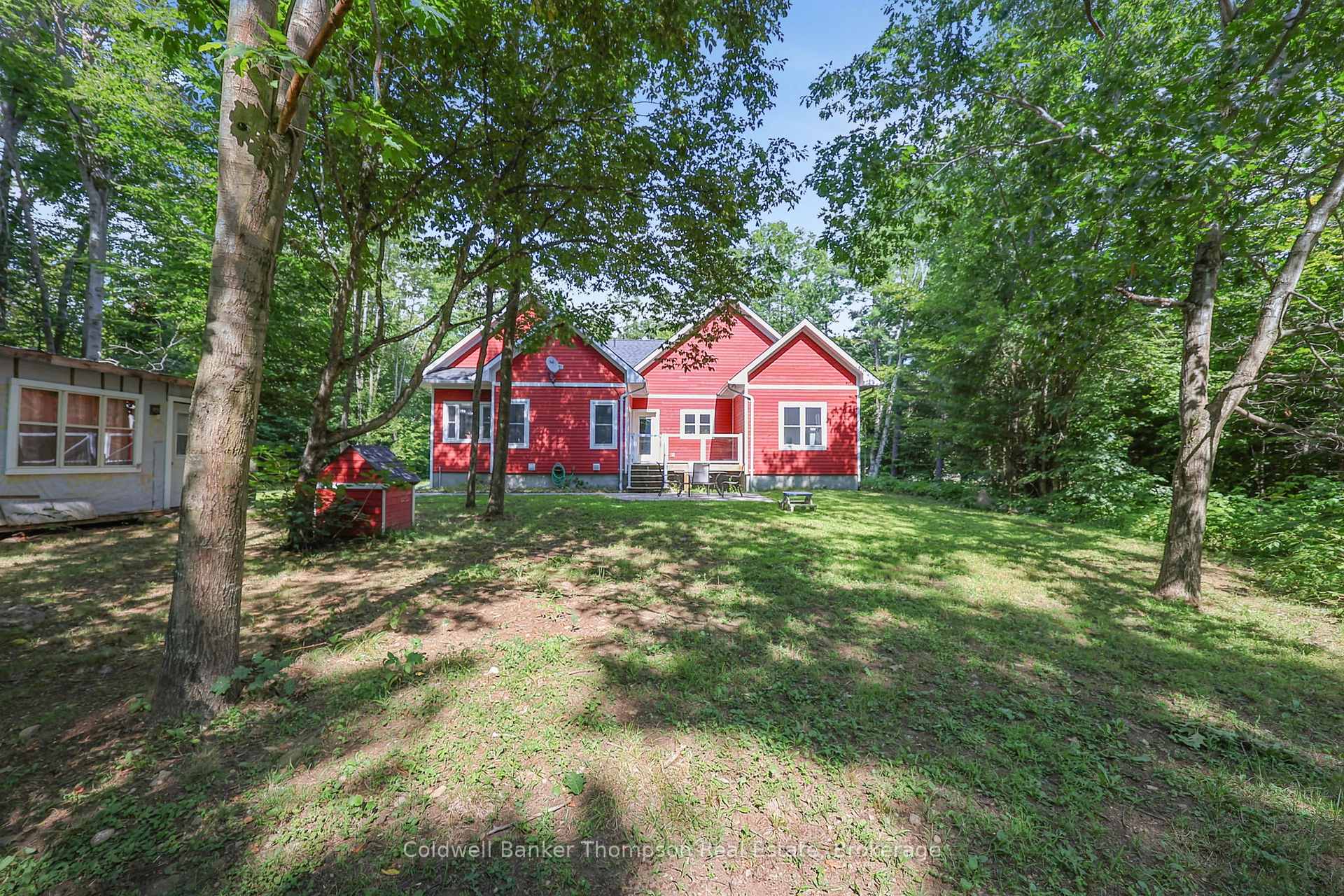 Photo 5 of 1051 Xavier Street, Gravenhurst, Morrison — HOMEH