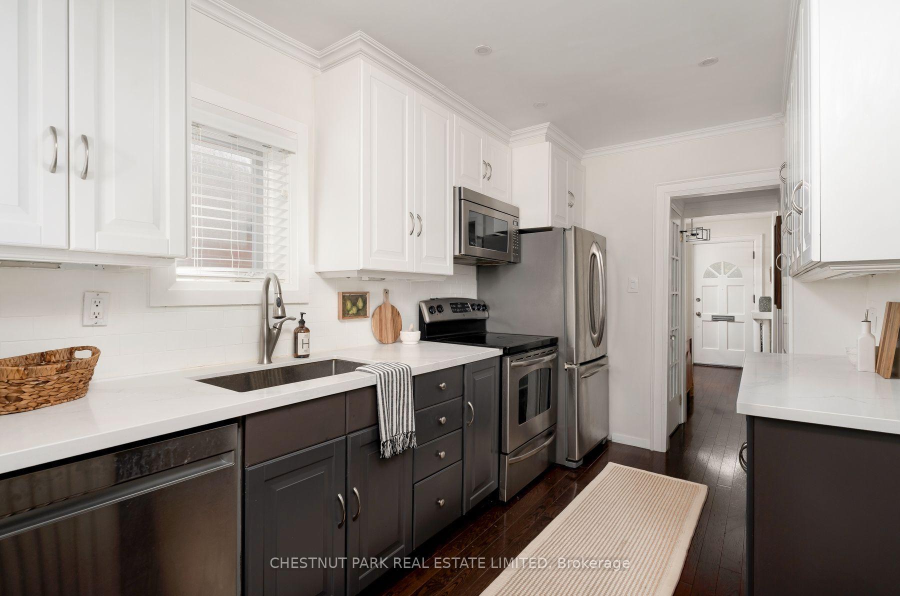 Photo 16 of 132 Cranbrooke Avenue, Toronto, Lawrence Park North — HOMEH