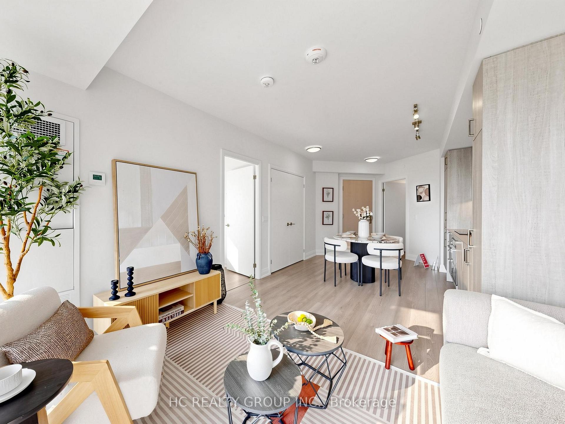 Photo 5 of Unit 2703, 77 Mutual Street, Toronto, Church-Yonge Corridor — HOMEH
